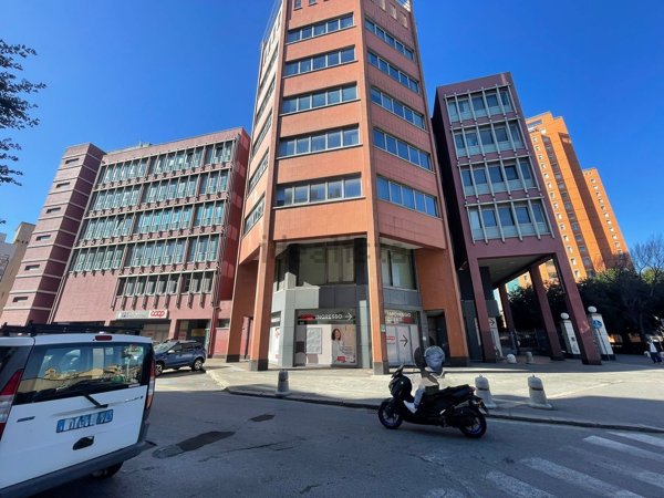 ufficio in affitto a Genova in zona Sampierdarena