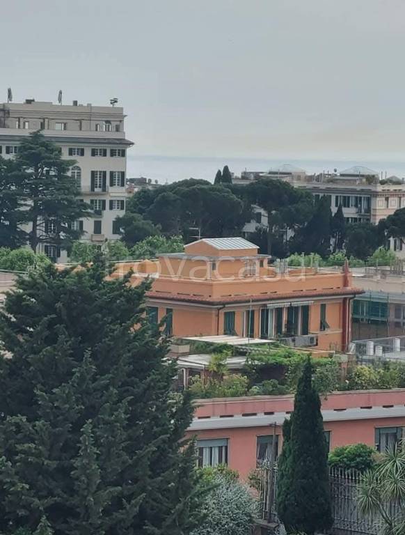 appartamento in affitto a Genova in zona Albaro