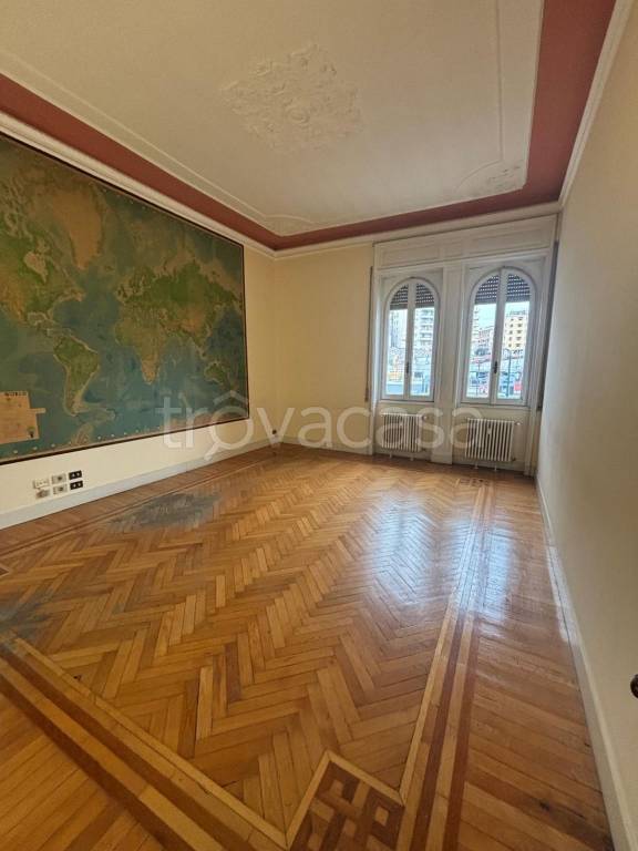 ufficio in affitto a Genova in zona Foce