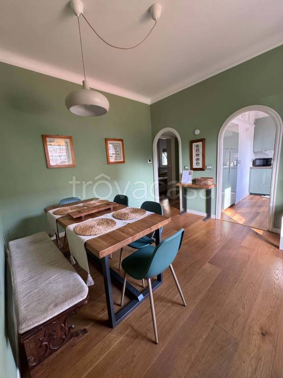 appartamento in affitto a Genova in zona Carignano