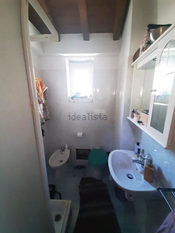 appartamento in affitto a Genova in zona Sottoripa / Maddalena / Molo