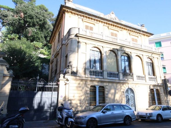 appartamento in affitto a Genova in zona Castelletto