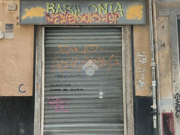 negozio in affitto a Genova in zona Centro Storico