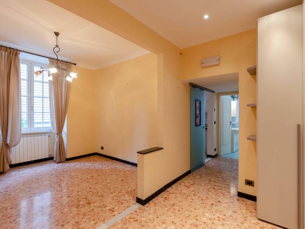appartamento in affitto a Genova in zona Castelletto