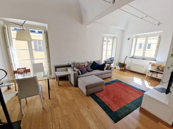 appartamento in affitto a Genova in zona Portoria / Piccapietra