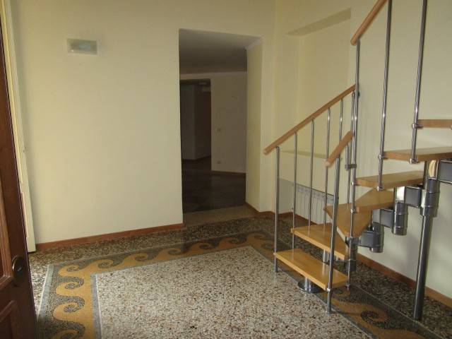 appartamento in affitto a Genova