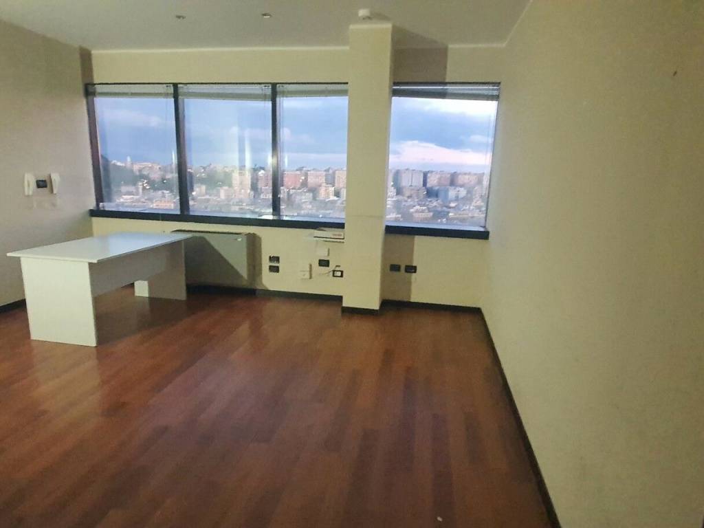 ufficio in affitto a Genova