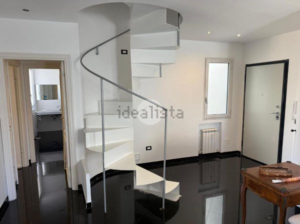 appartamento in affitto a Genova in zona Carignano