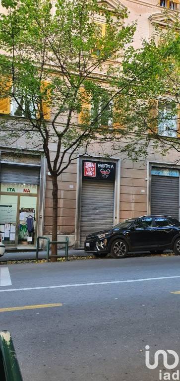 negozio in affitto a Genova in zona San Fruttuoso