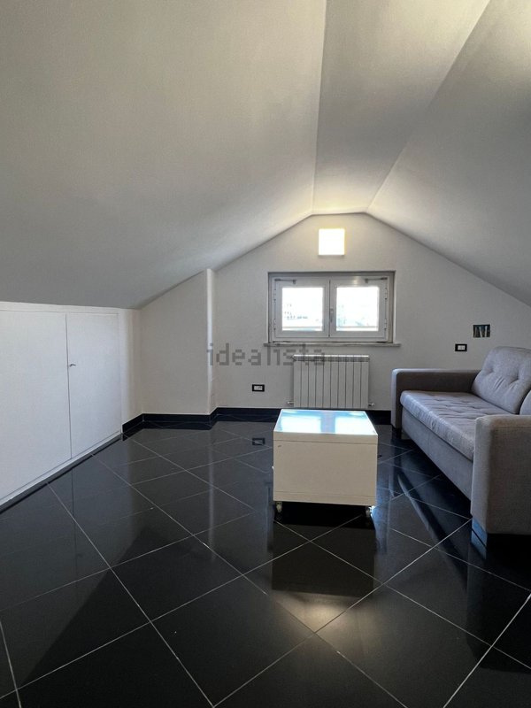 appartamento in affitto a Genova in zona Carignano