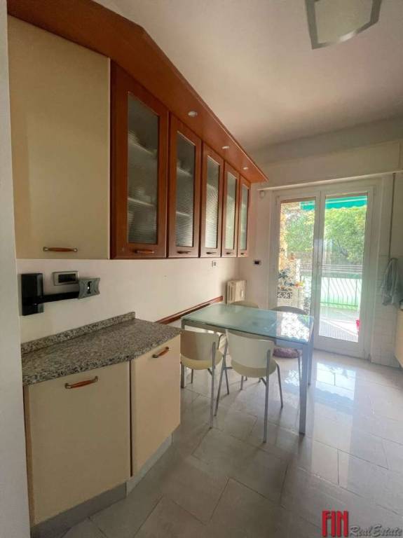 appartamento in affitto a Genova in zona Sestri Ponente