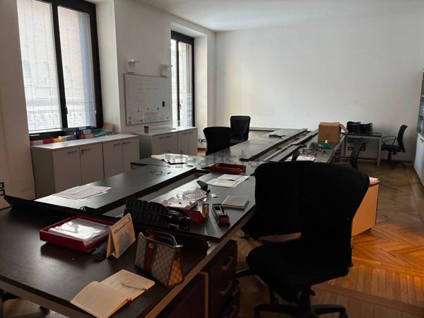 ufficio in affitto a Genova in zona Portoria / Piccapietra