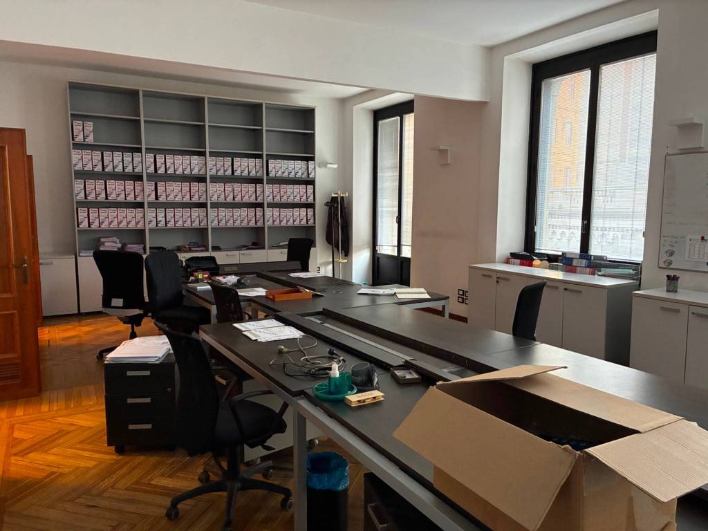 ufficio in affitto a Genova