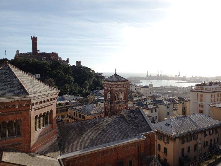 appartamento in affitto a Genova in zona Lagaccio / Granarolo