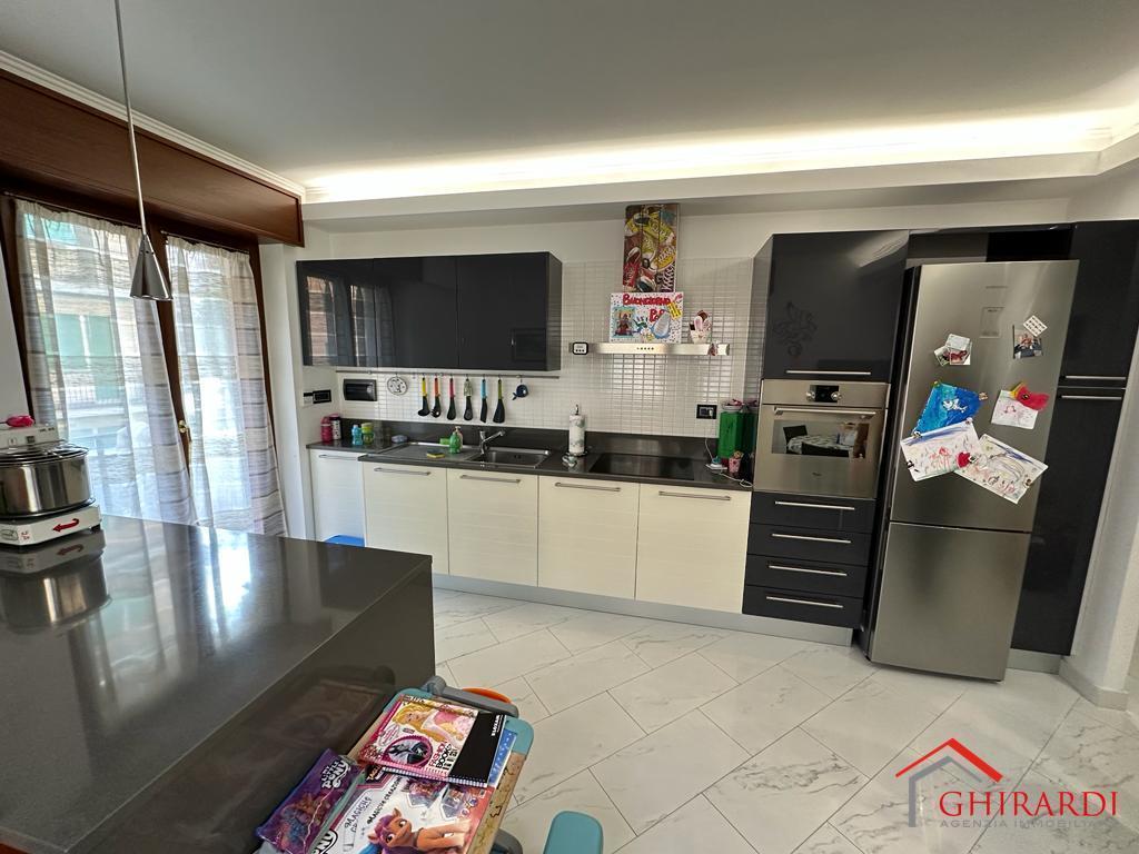 appartamento in affitto a Genova in zona Sestri Ponente