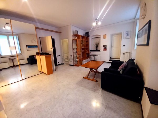 appartamento in affitto a Genova in zona Sottoripa / Maddalena / Molo