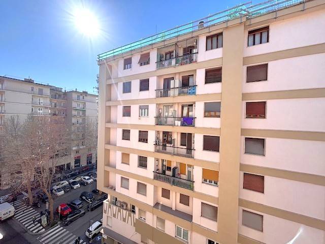 appartamento in affitto a Genova in zona Foce