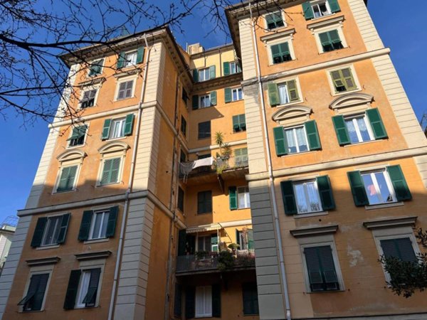 appartamento in affitto a Genova in zona Carignano
