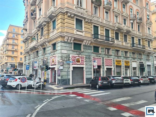 locale commerciale in affitto a Genova in zona Foce