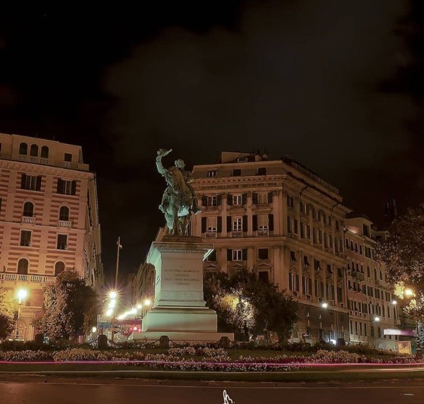 appartamento in affitto a Genova in zona Castelletto