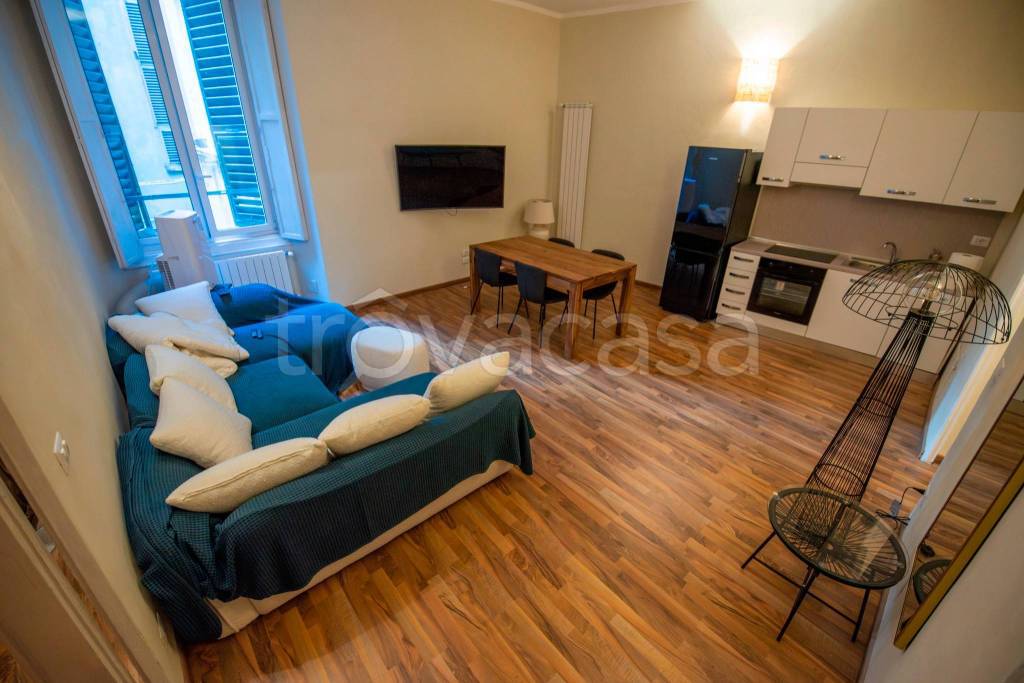 appartamento in affitto a Genova in zona Sottoripa / Maddalena / Molo