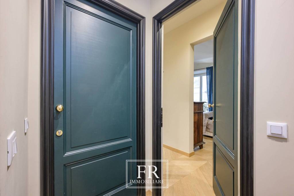 appartamento in affitto a Genova in zona Sottoripa / Maddalena / Molo