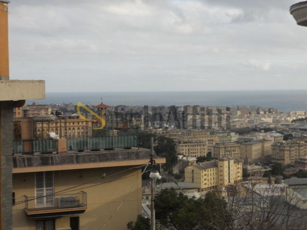 appartamento in affitto a Genova in zona Castelletto