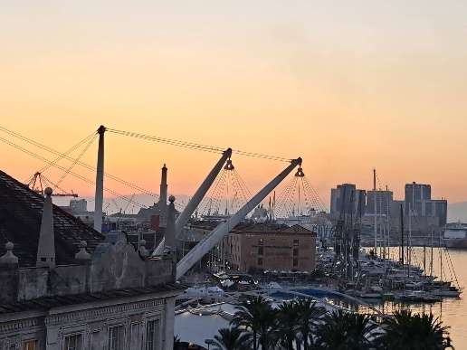 appartamento in affitto a Genova in zona Sottoripa / Maddalena / Molo