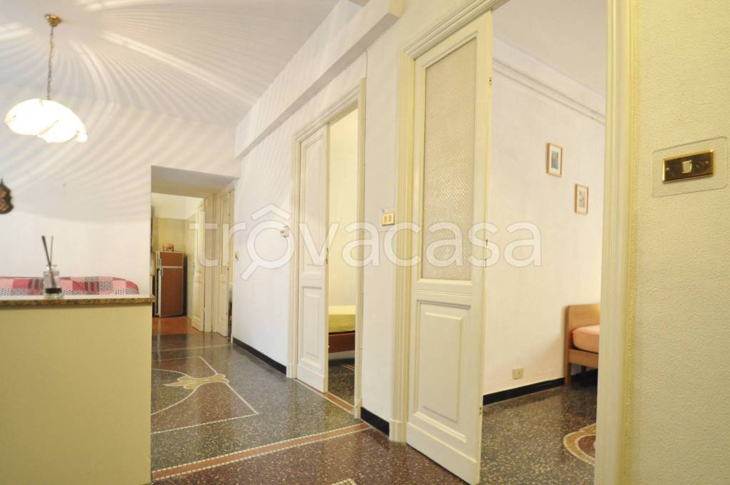 appartamento in affitto a Genova in zona Sestri Ponente