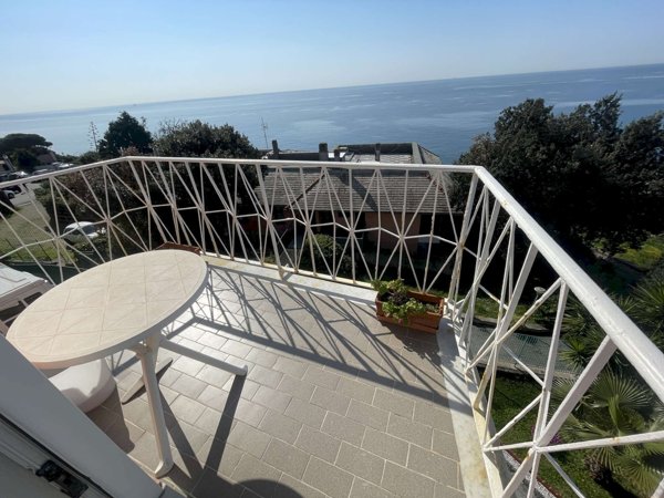 appartamento in affitto a Genova