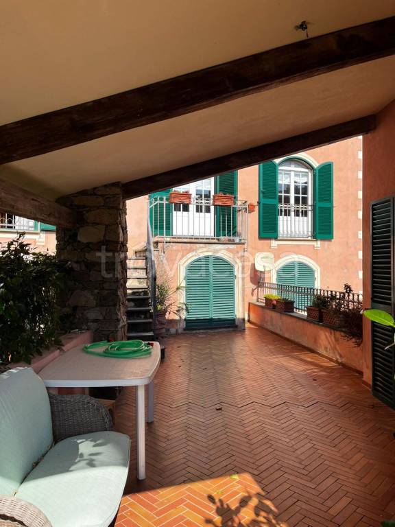 appartamento in affitto a Genova