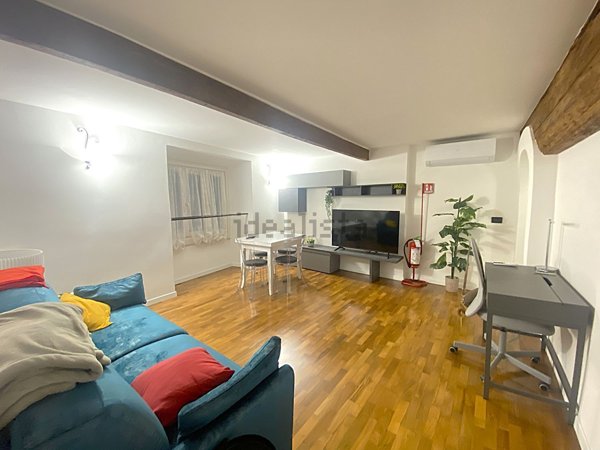 appartamento in affitto a Genova in zona Sottoripa / Maddalena / Molo