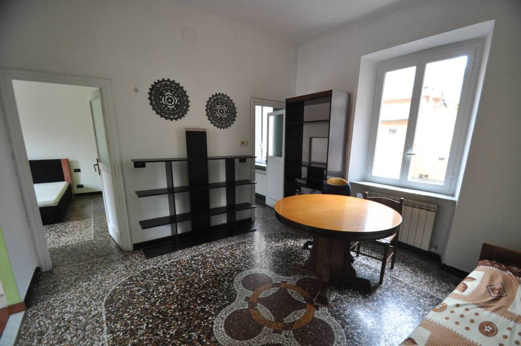 appartamento in affitto a Genova in zona Sestri Ponente