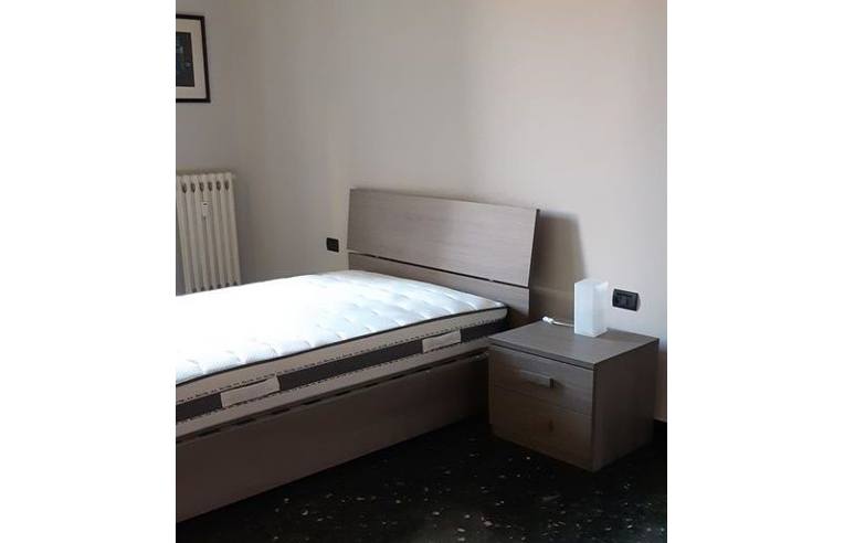 casa indipendente in affitto a Genova in zona Sampierdarena