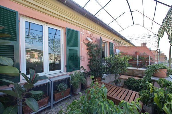 appartamento in affitto a Genova in zona Castelletto