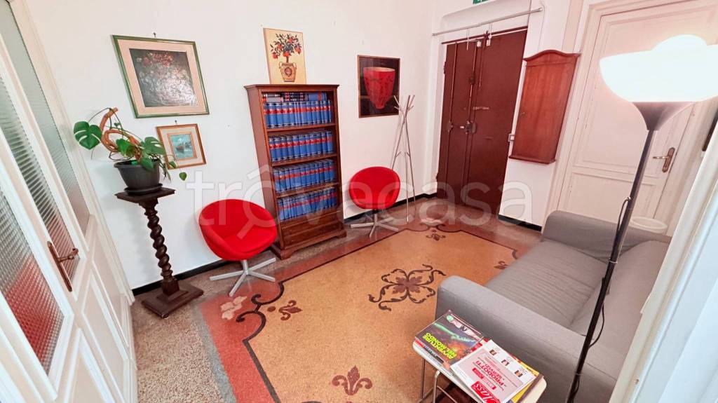 ufficio in affitto a Genova