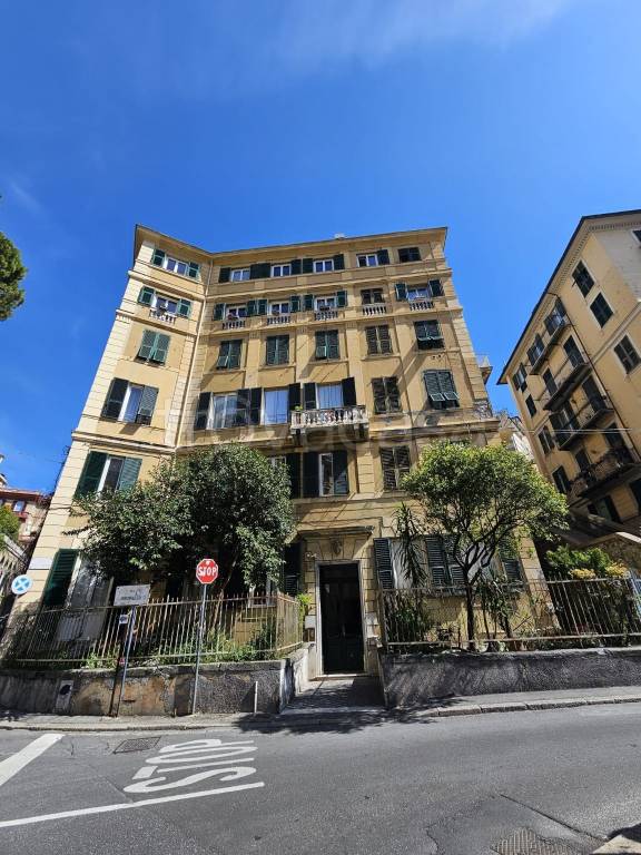 appartamento in affitto a Genova
