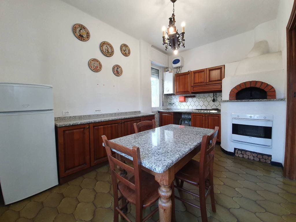 appartamento in affitto a Genova in zona Bolzaneto