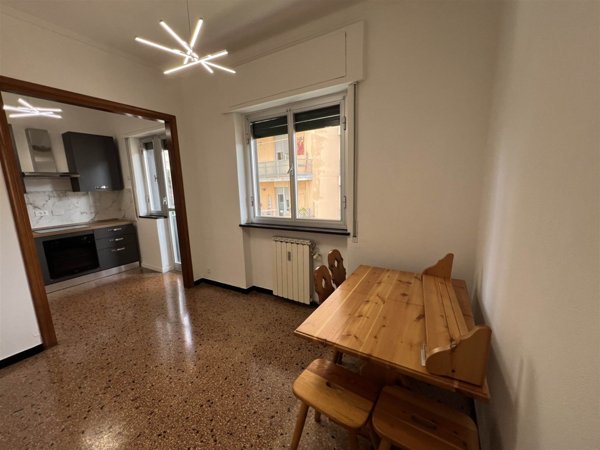 appartamento in affitto a Genova in zona Rivarolo