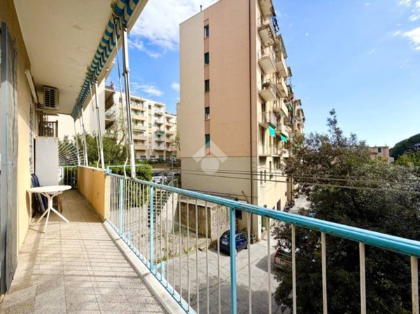 appartamento in affitto a Genova in zona Quarto dei Mille