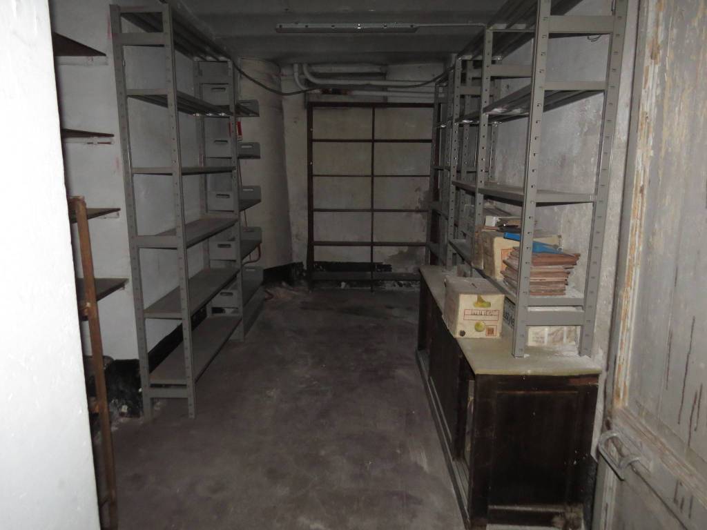 locale commerciale in affitto a Genova in zona Centro Storico