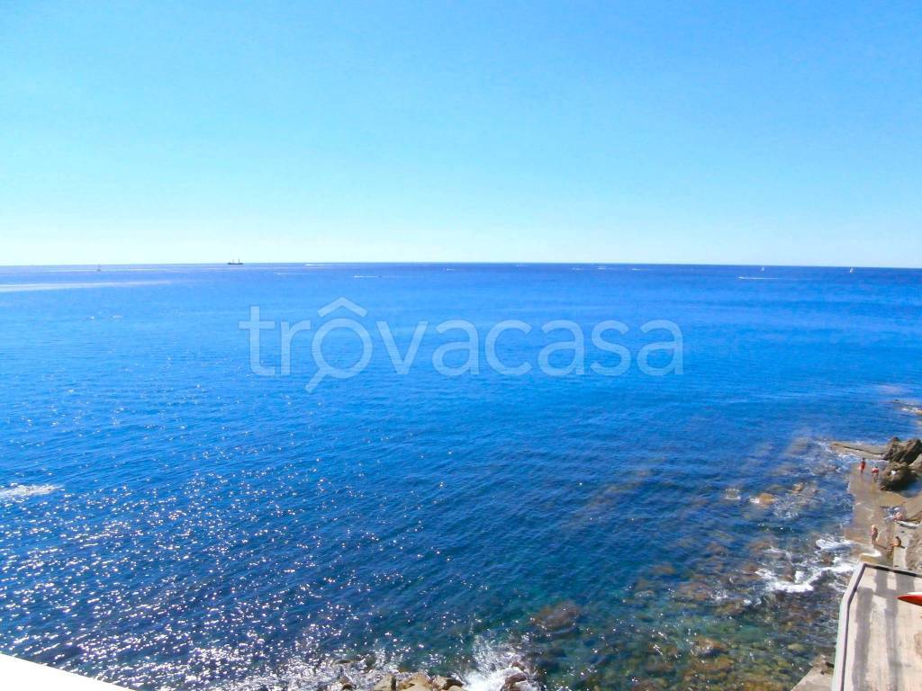 appartamento in affitto a Genova in zona Sturla