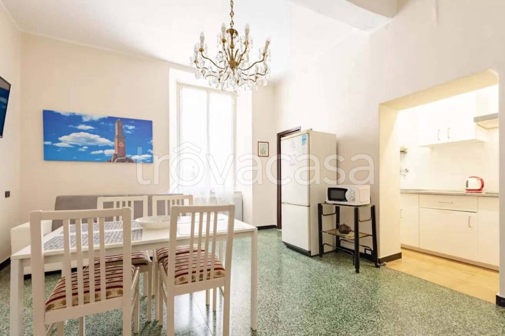appartamento in affitto a Genova in zona Sottoripa / Maddalena / Molo