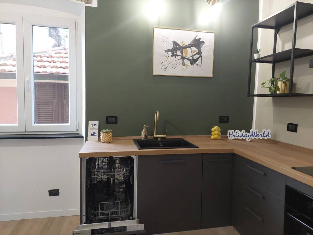 appartamento in affitto a Genova in zona Sestri Ponente