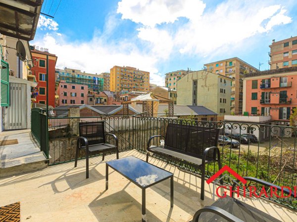 appartamento in affitto a Genova in zona Sestri Ponente