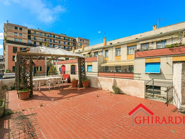 appartamento in affitto a Genova in zona Sestri Ponente