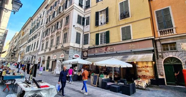 appartamento in affitto a Genova in zona Sottoripa / Maddalena / Molo