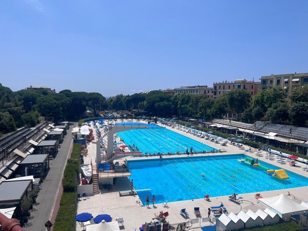 negozio in affitto a Genova in zona Albaro