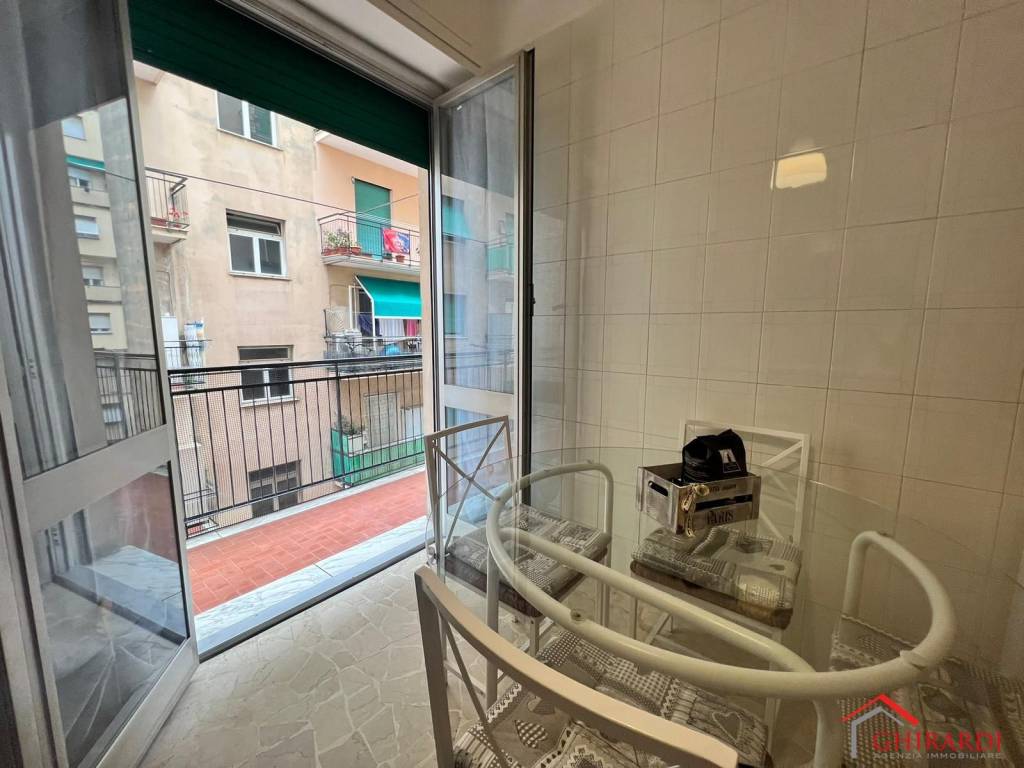 appartamento in affitto a Genova in zona Sestri Ponente