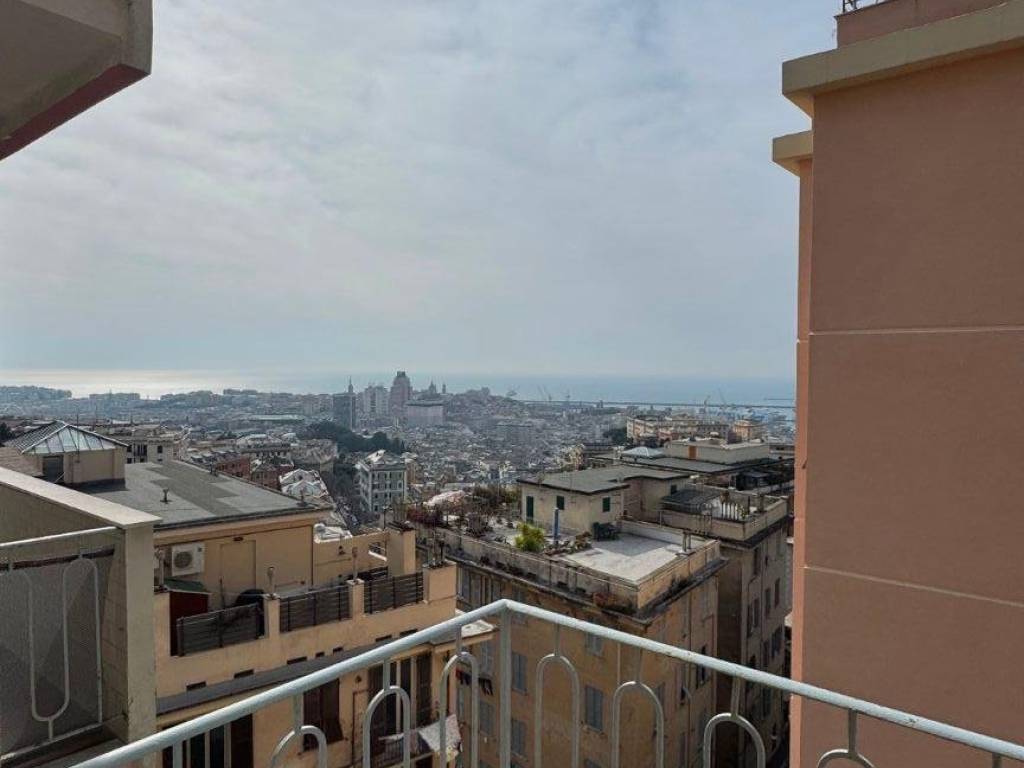 appartamento in affitto a Genova in zona Castelletto